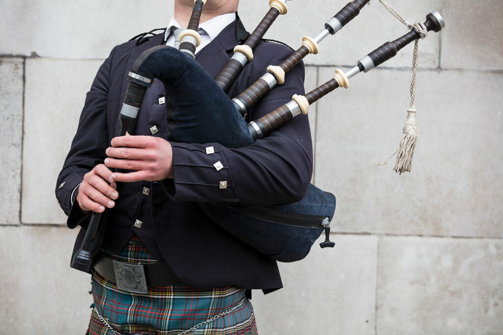 Bagpiper